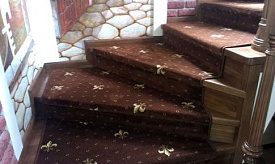 Полушерстяная ковровая дорожка LILIA с укладкой на лестницу