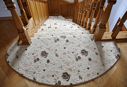 Ковер Прованс Naiad - специальный проект с укладкой на лестницу