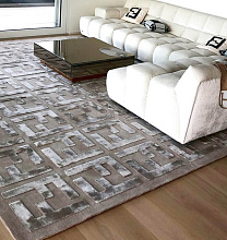 ручной работы FENDI taupe