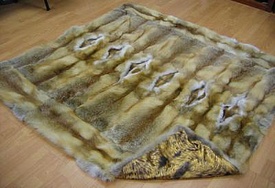 Покрывало из лисы